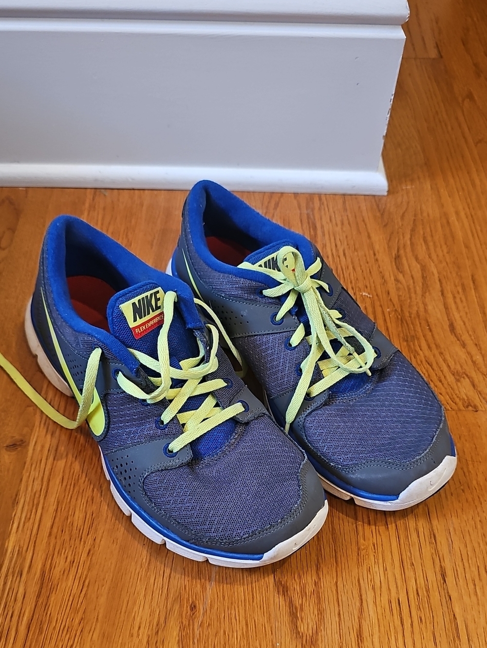 Nike Flex Experience Rn Men's Running Shoes Size 9